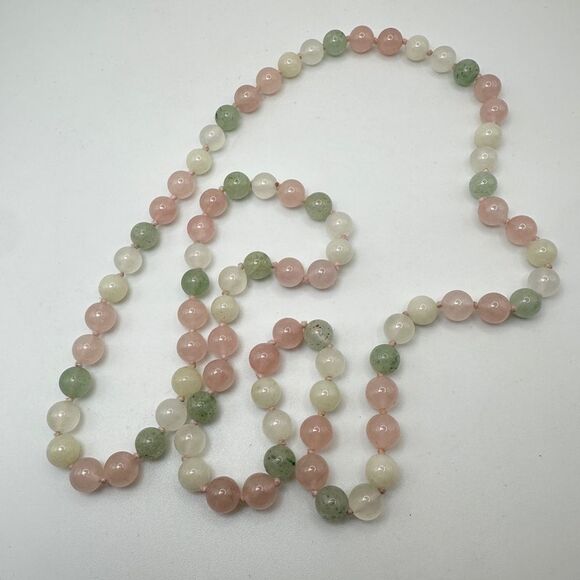 29" of hand knotted and 8mm beaded rose quartz, green/pink/white jade necklace! - Picture 2 of 11